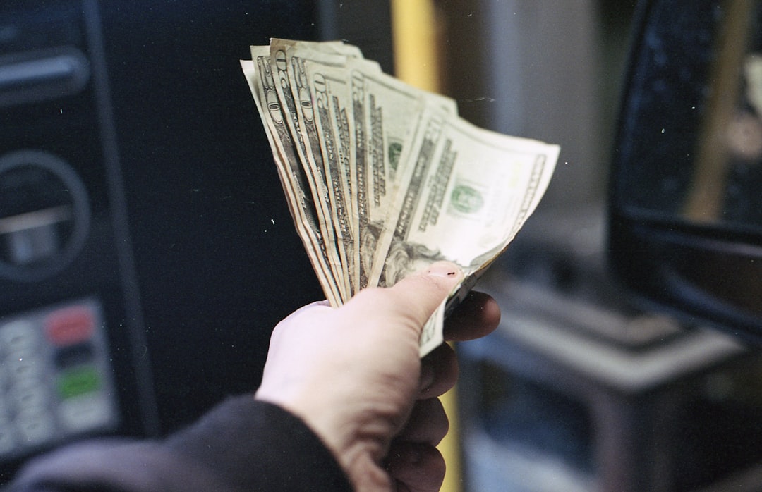 Franchise Funding Face-Off: Which Financing Option Wins?